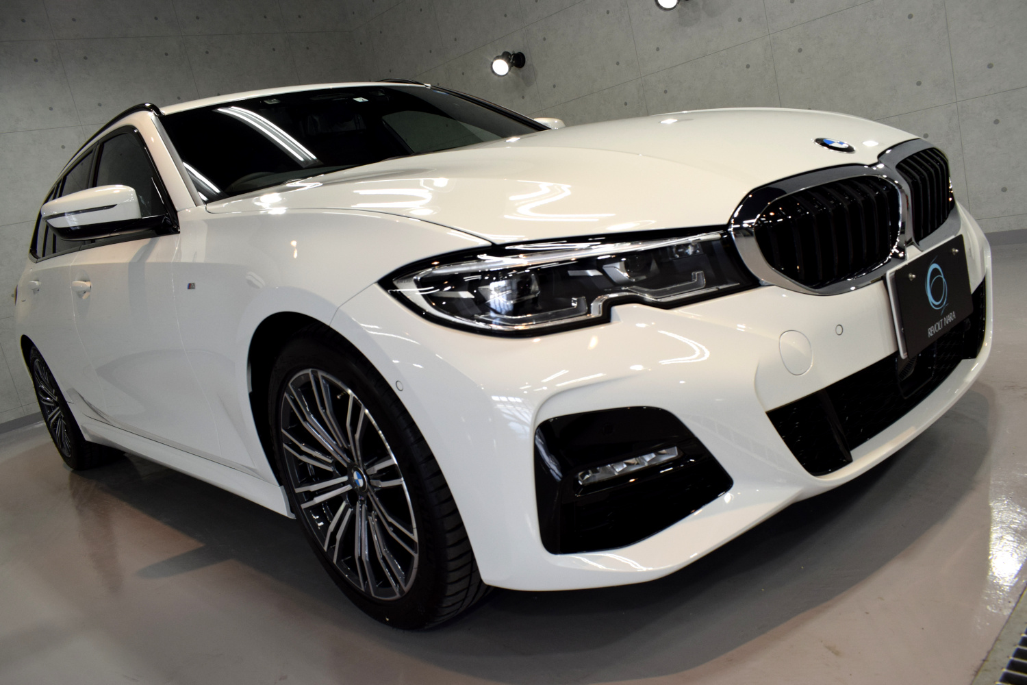 20220327bmw320d1.jpg